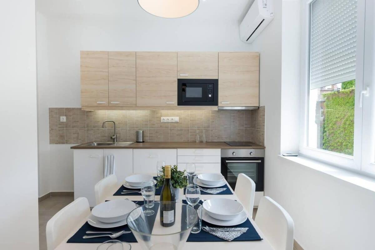 Trendy Central Apartment At Castle Budapest Exterior photo