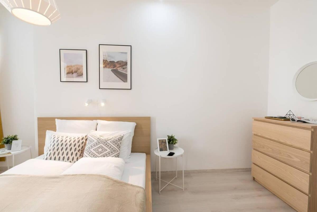 Trendy Central Apartment At Castle Budapest Exterior photo