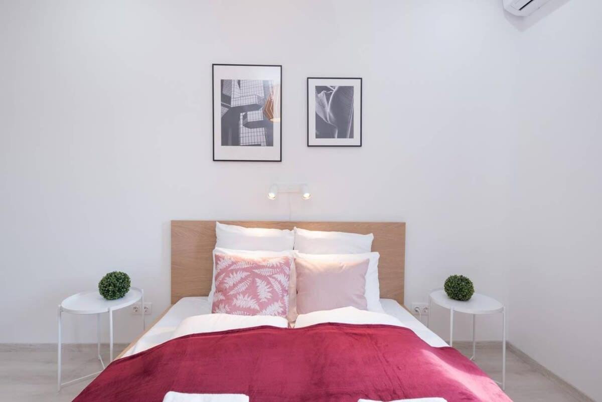 Trendy Central Apartment At Castle Budapest Exterior photo